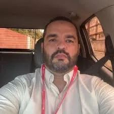 Carlos Hernández
